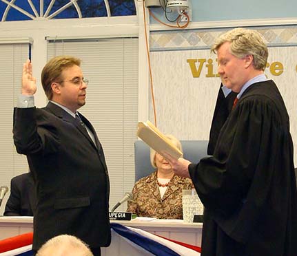 Trustee Robert Taglia Being Sworn In